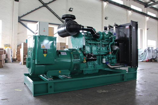 彰武320kw康明斯柴油发电车出租组图片 彰武320kw康明斯柴油发电车出租组图片